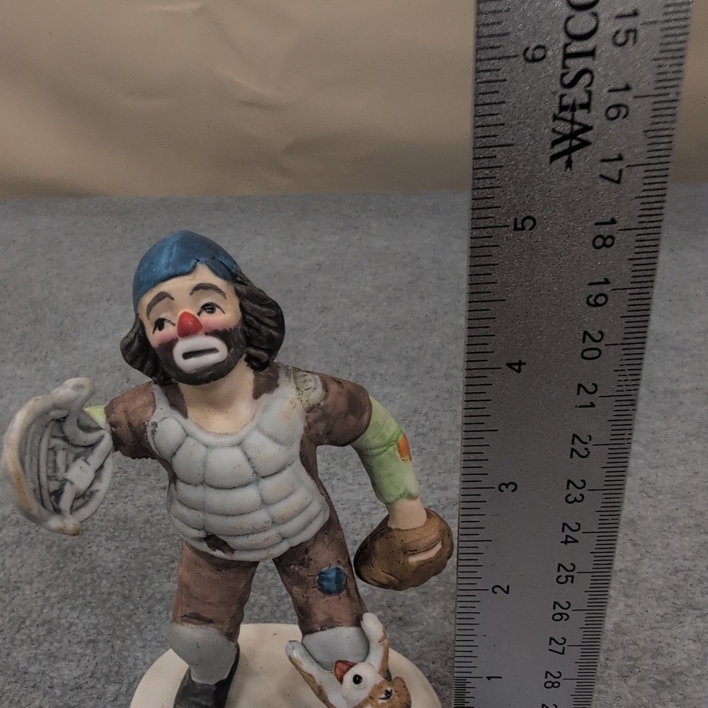 Emmett Kelly Collectibles Clown Baseball Catcher Figurine Flambro Figurine Puppy - Picture 7 of 8